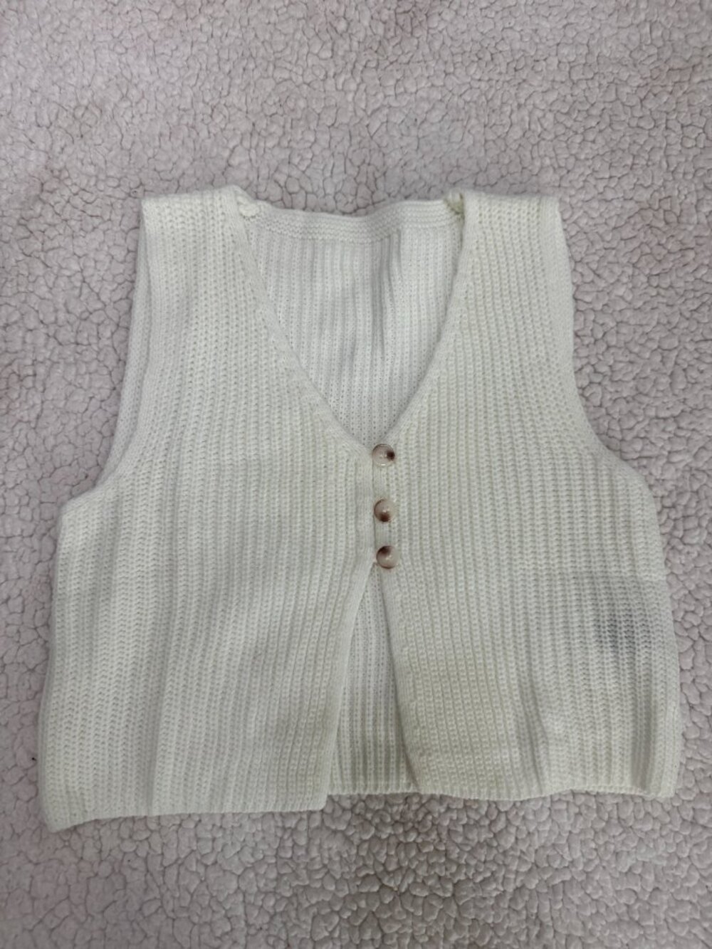 Knitted Buttoned Vest - Picture 4 of 4